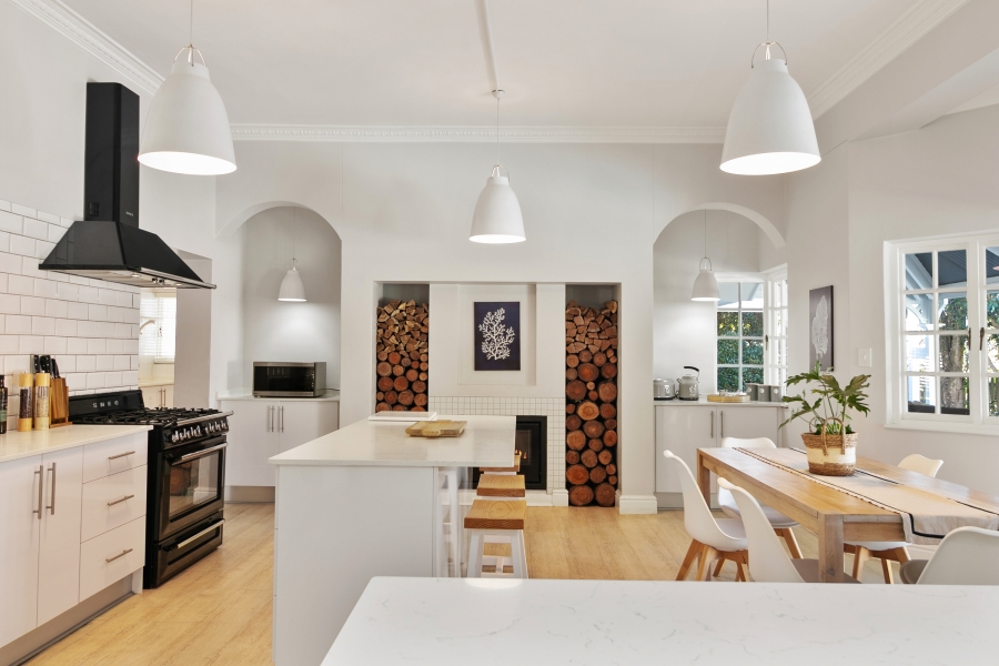 4 Bedroom Property for Sale in Belvidere Estate Western Cape